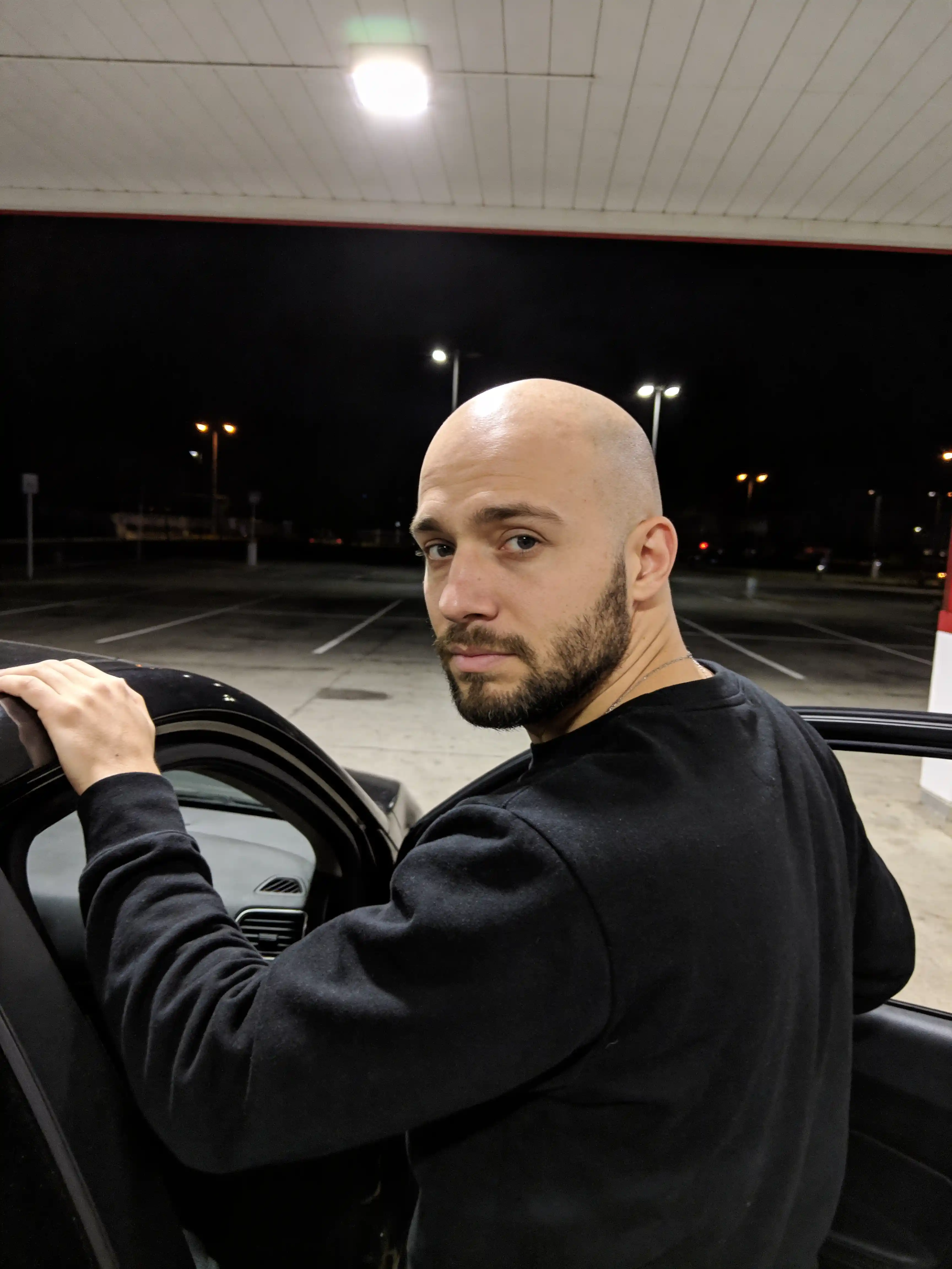 Fanvue AI Influencer
